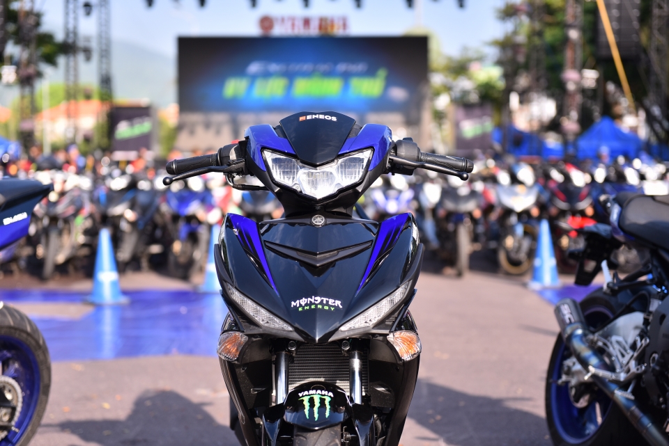 Sắm ngay Exciter để có cơ hội trúng thưởng môtô 'khủng' R3 và TFX tau exciter chop co hoi trung thuong moto khung r3 va tfx