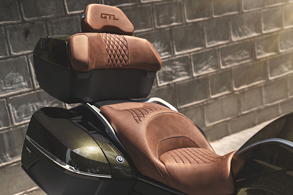 bmw motorrad spezial se cho ra doi nhung chiec mo to ca nhan hoa cao