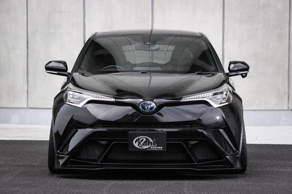 choang ngop truoc goi do than rong kul racing cho toyota c hr
