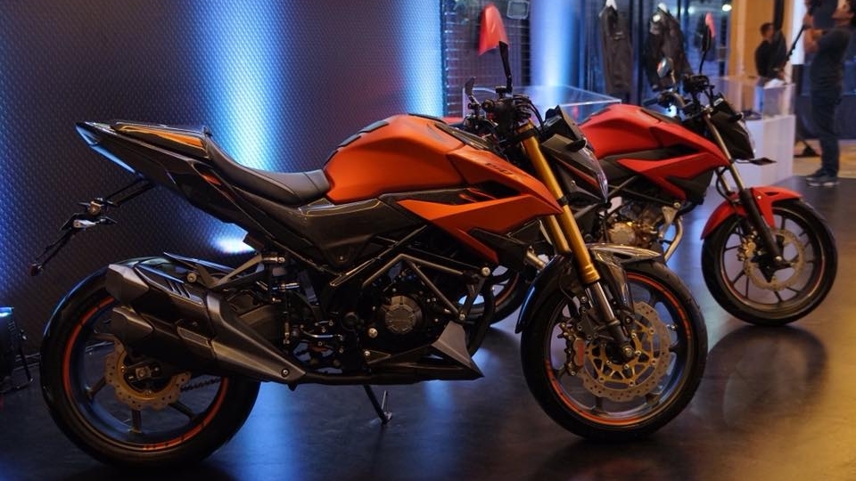 Honda trình làng CB150R StreetFire 2018 ở Indonesia