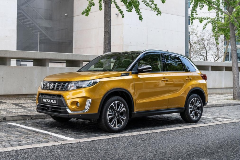 Hàng loạt xe Mercedes-Benz C200, S450 và Suzuki Vitara bị triệu hồi tại Việt Nam Hàng loạt xe Mercedes-Benz C200, S450 và Suzuki Vitara bị triệu hồi tại Việt Nam