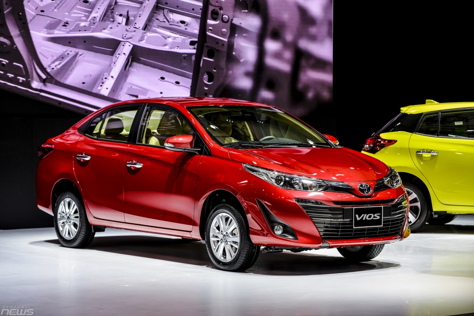 Tăng khuyến mại, Toyota Vios muốn giữ vị trí bán chạy nhất dịp cuối năm tang khuyen mai toyota vios muon giu vi tri ban chay nhat dip cuoi nam