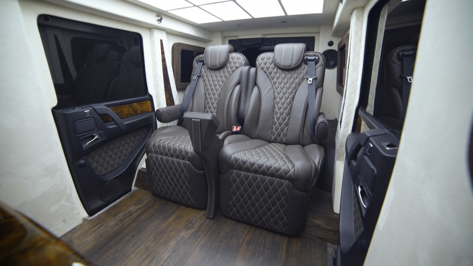 choang ngop suv limousine mercedes amg g63 chong dan gia gan 12 trieu usd