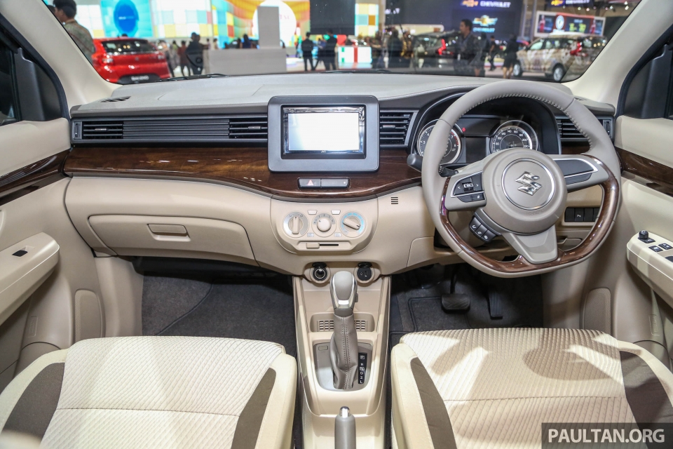 Chi tiết Suzuki Ertiga 2018 vừa ra mắt ở Indonesia chi tiet suzuki ertiga 2018 vua ra mat o indonesia