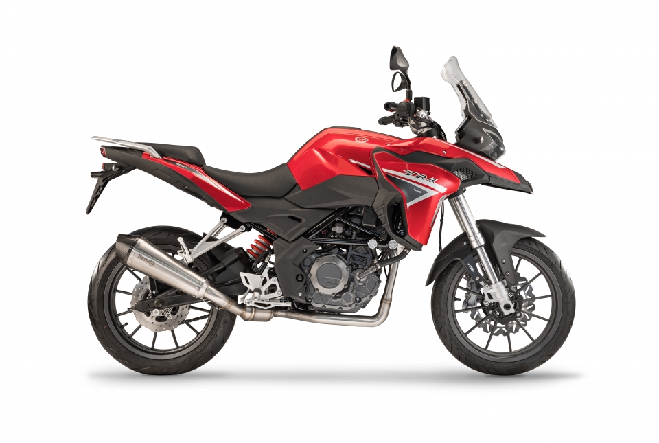 Mô tô Adventure Benelli TRK 251 sẽ góp mặt ở Ấn Độ vào năm sau mo to adventure benelli trk 251 se gop mat o an do vao nam sau