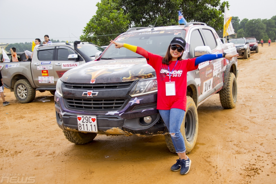 voc 2017 hai nu dau thu day an tuong cua nha chevrolet