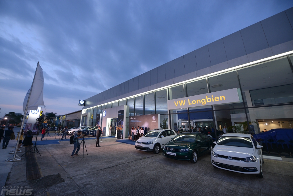 Volkswagen Việt Nam công bố Beetle Dune và Passat Bluemotion 2017 volkswagen viet nam cong bo beetle dune va passat bluemotion 2017