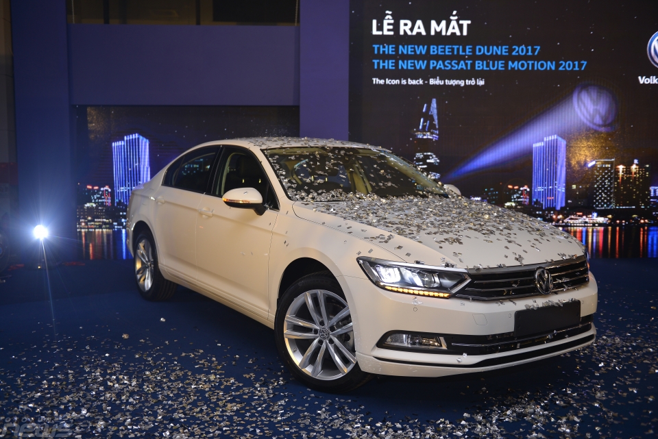 Volkswagen Việt Nam công bố Beetle Dune và Passat Bluemotion 2017 volkswagen viet nam cong bo beetle dune va passat bluemotion 2017