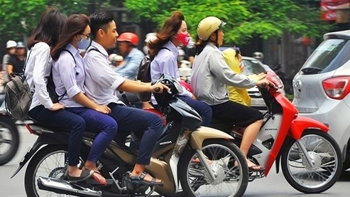 Hạn chế học sinh vi phạm quy định an toàn giao thông: Trách nhiệm từ nhiều phía