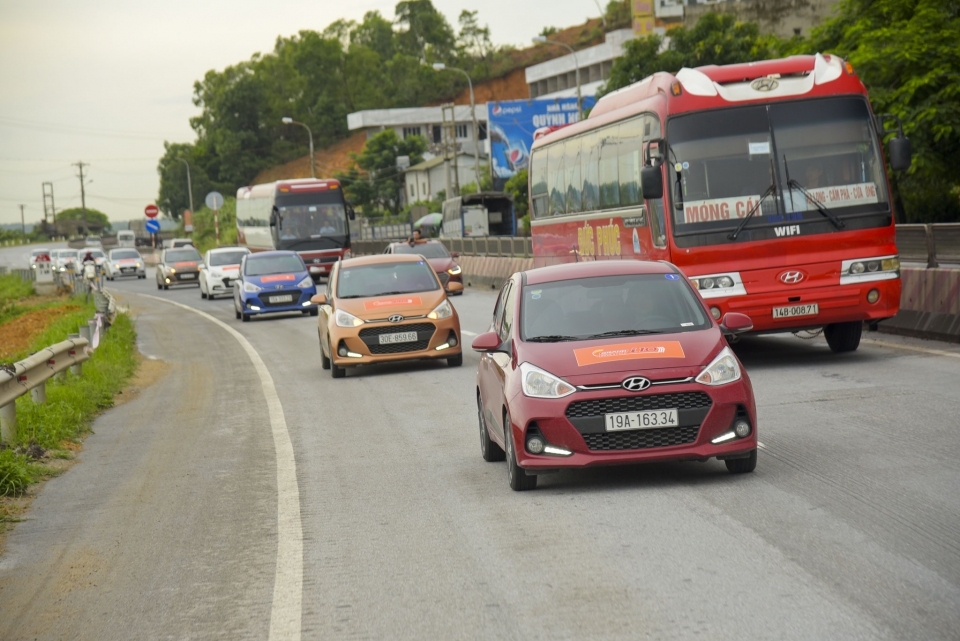 gan 1500 xe co nho hyundai grand i10 ban ra trong thang 10
