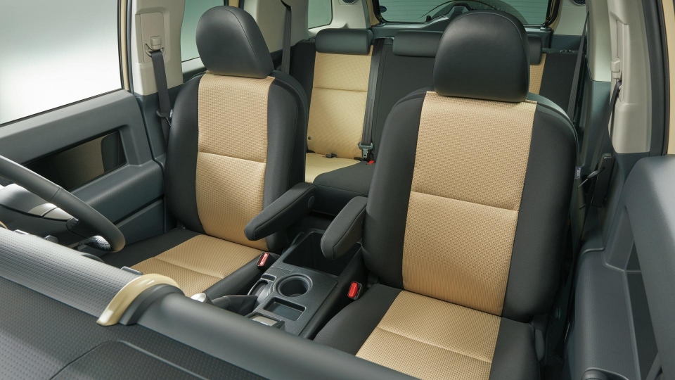 Toyota giới thiệu FJ Cruiser Final Edition: Thay lời chào tạm biệt toyota gioi thieu fj cruiser final edition thay loi chao tam biet