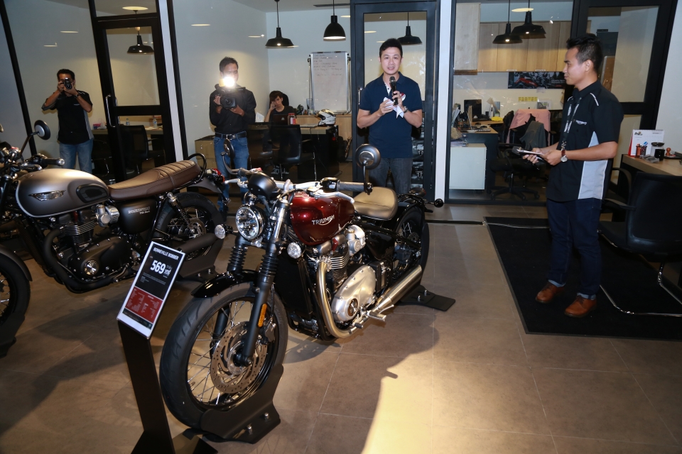 Triumph có đại lý chính hãng đầu tiên tại Việt Nam triumph co dai ly chinh hang dau tien tai viet nam