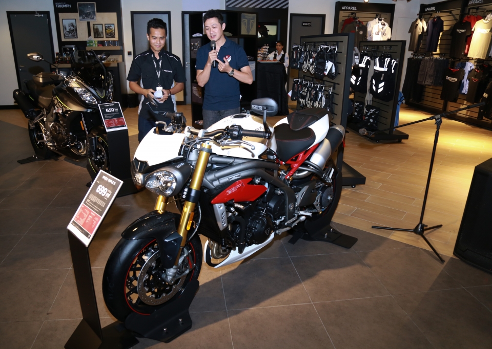 Triumph có đại lý chính hãng đầu tiên tại Việt Nam triumph co dai ly chinh hang dau tien tai viet nam