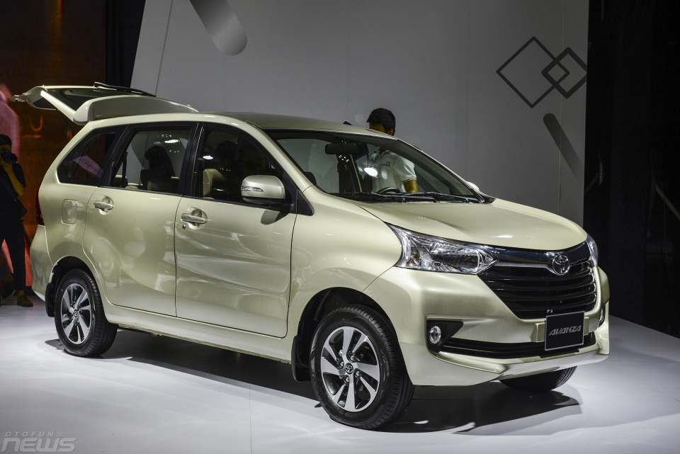 soi bo doi xe gia re toyota wigo va avanza