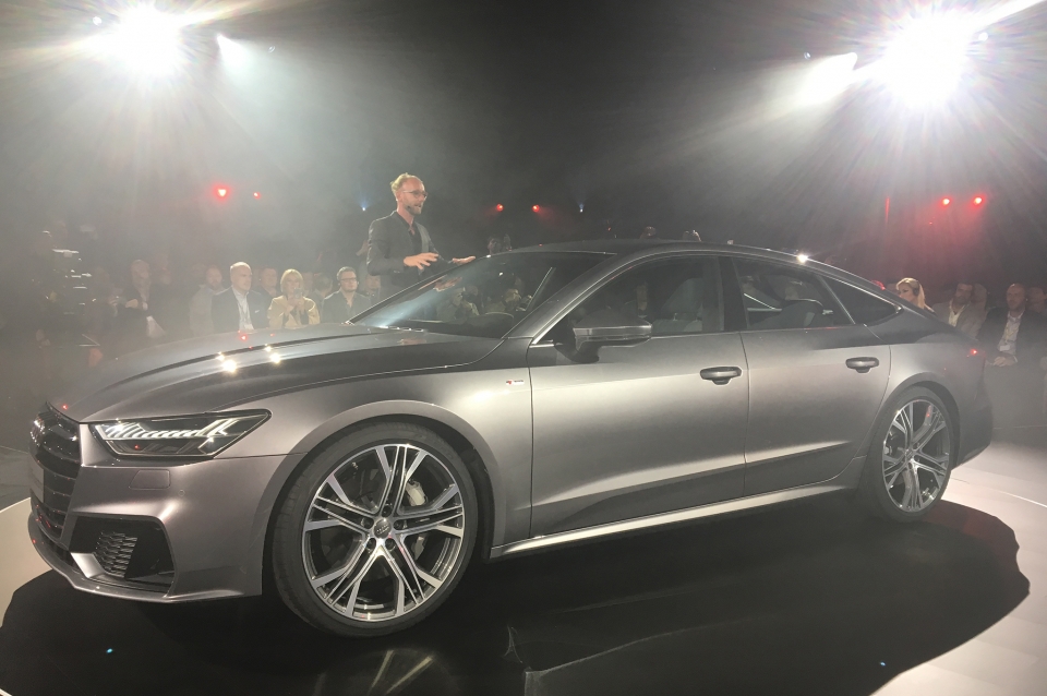 Audi A7 2018: Ngập tràn công nghệ lái xe tự động và bán tự động audi a7 2018 ngap tran cong nghe lai xe tu dong va ban tu dong