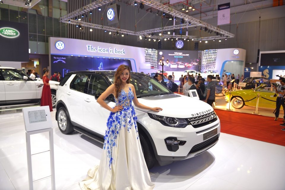 vims 2017 man nhan voi dan suv da dang va doc dao cua jaguar land rover