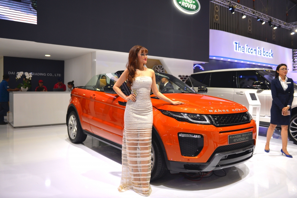 vims 2017 man nhan voi dan suv da dang va doc dao cua jaguar land rover