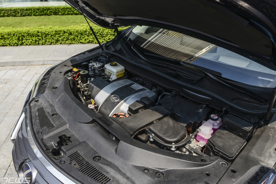 Ngắm Lexus RX450h đời mới giá 4,5 tỷ đồng tại Hà Nội ngam lexus rx450h doi moi vua lo dien tai ha noi