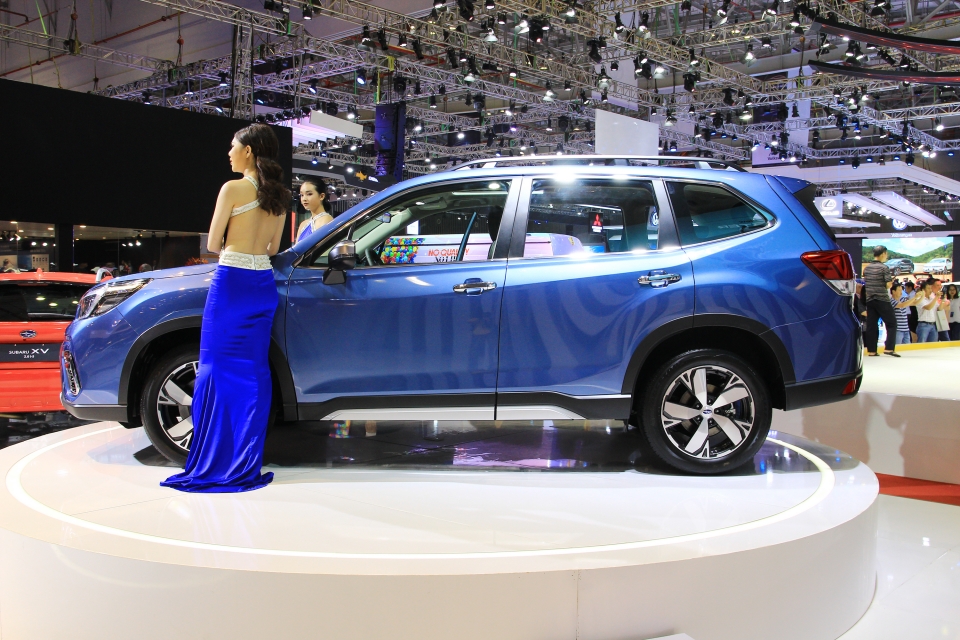vms 2018 subaru forester 2018 cung mat than eyesight ra mat khach hang viet