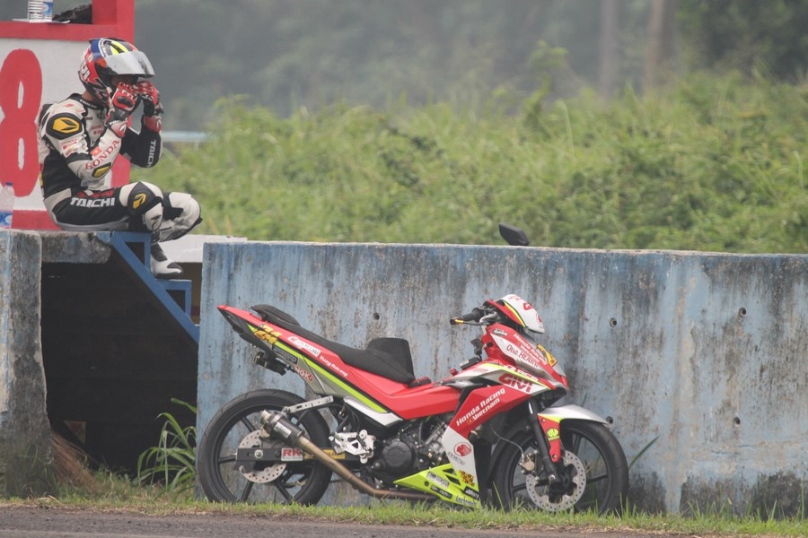 cao viet nam tu racing boy den racing man