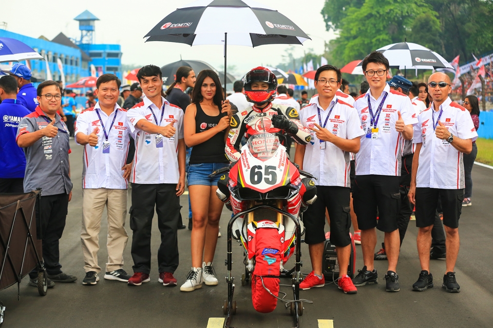 cao viet nam tu racing boy den racing man
