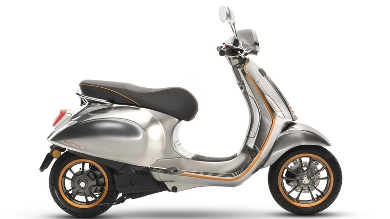 [EICMA 2017] Piaggio trình làng xe tay ga chạy điện Vespa Elettrica