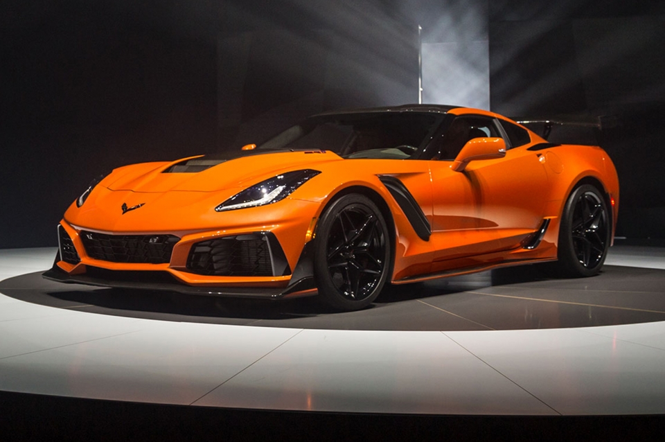 los angeles 2017 ngam con loc mau da cam chevrolet corvette zr1 convertible 2018