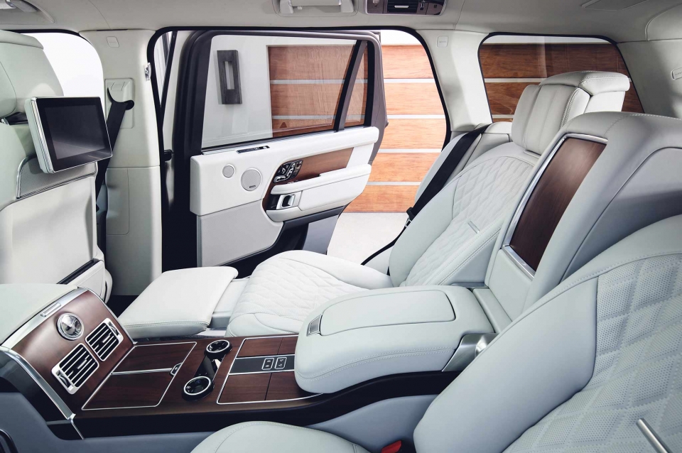 los angeles 2017 land rover cong bo suv sang chanh range rover sv autobiography 2018