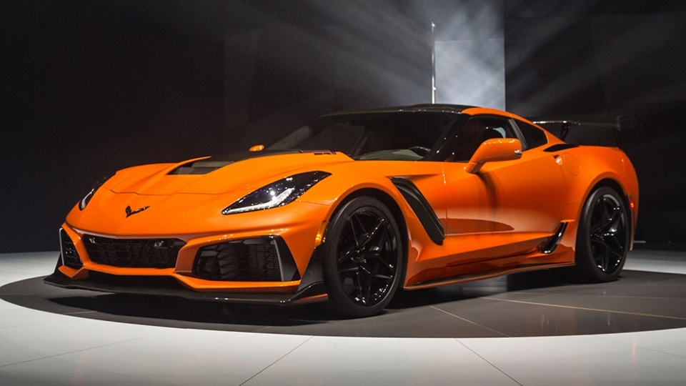 [Los Angeles 2017] Ngắm "cơn lốc màu da cam" Chevrolet Corvette ZR1 Convertible 2018