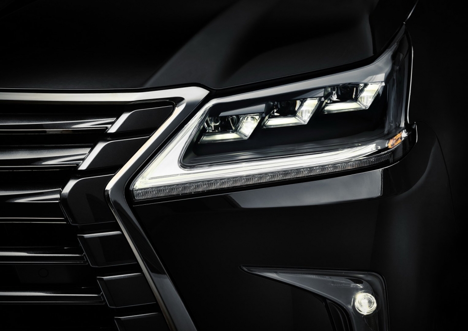 Lexus LX570 Inspire Series bản đặc biệt giá 100 nghìn USD lexus lx570 inspire series co gia 100420 usd
