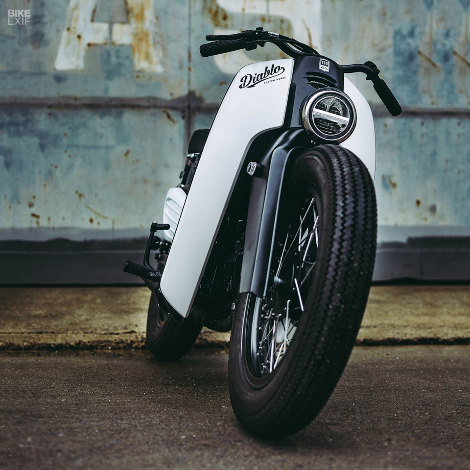 Honda Super Cub độ cực kỳ phá cách ngam ban do honda super cub pha cach cua xuong do thai lan