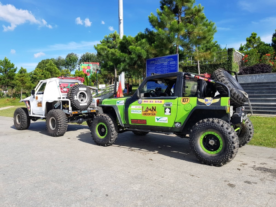Giải off-road xuyên rừng LAAN-Challenge The Mountain khởi tranh giai off road xuyen rung laan challenge the mountain se dien ra tu 21 2511