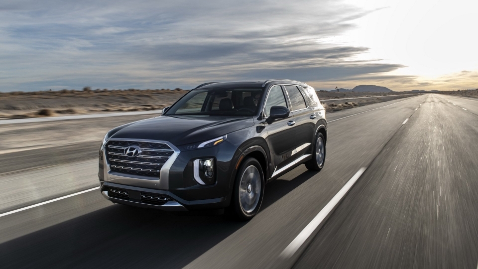 Bị "tố" mùi nội thất như "tỏi và tất cũ", Hyundai đưa giải pháp khắc phục cho Palisade