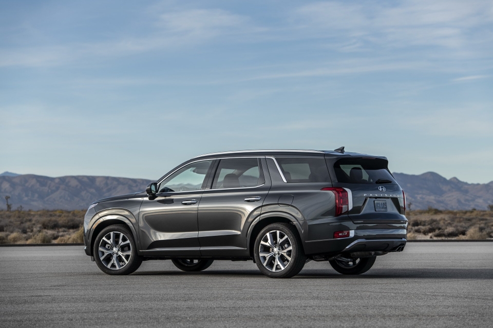 suv 7 cho hyundai palisade chinh thuc lo dien