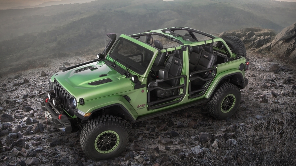 [Los Angeles 2017] Jeep Wrangler đầy chất phong trần với phụ kiện Mopar