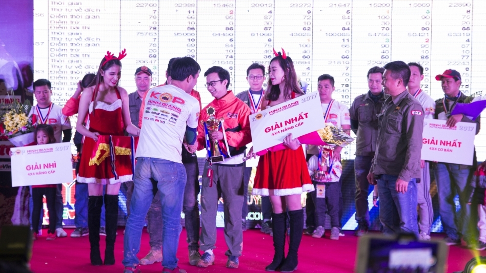 [KOP 2017] Khép lại Giải thi kĩ năng lái xe bán tải địa hình 2017
