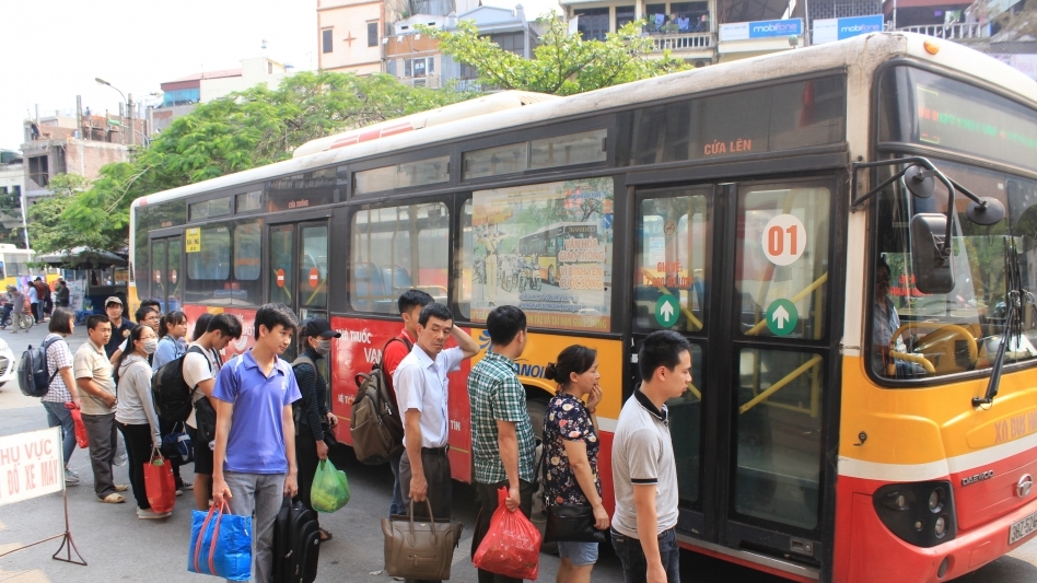 Ưu tiên phát triển đồng bộ vận tải hành khách công cộng