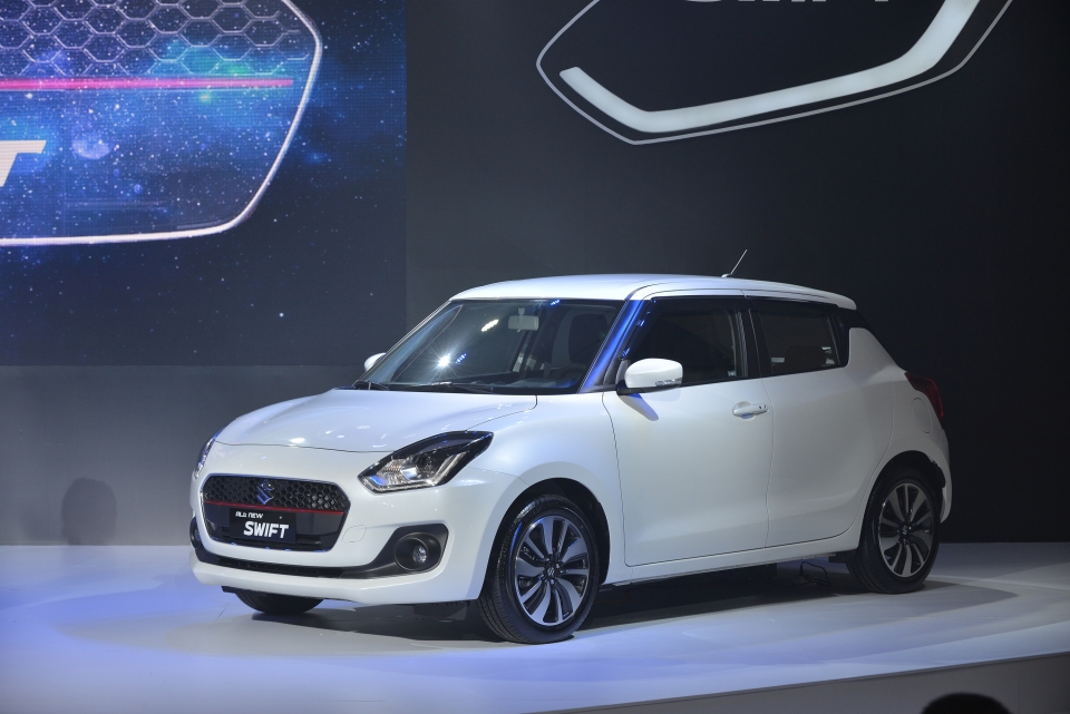Suzuki Swift 2018 ra mắt, giá từ 499 triệu, 3,6 lít/100km suzuki swift 2018 ra mat gia tu 499 trieu 36 lit100km