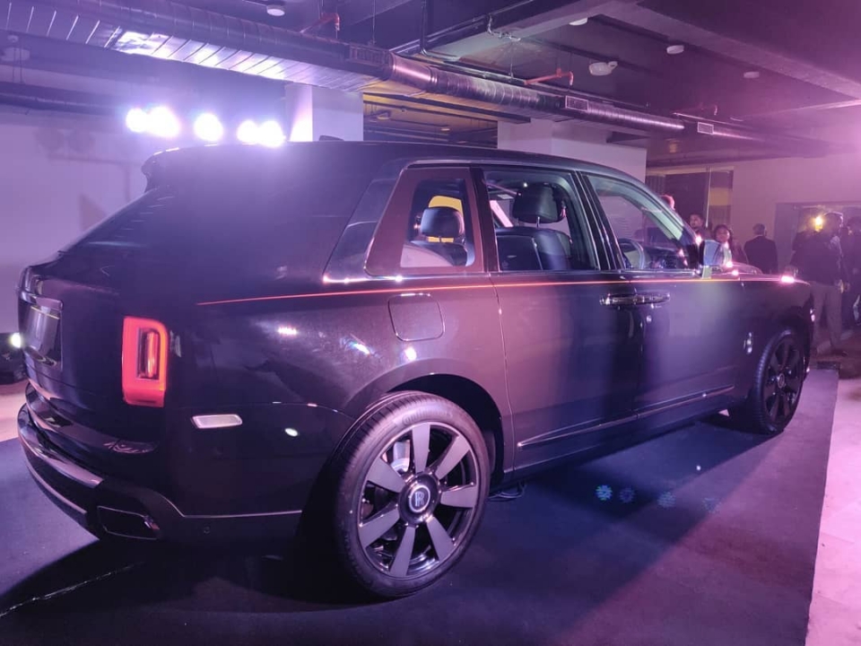 SUV siêu sang Rolls-Royce Cullinan "đặt chân" tới Ấn Độ suv sieu sang rolls royce cullinan dat chan toi an do