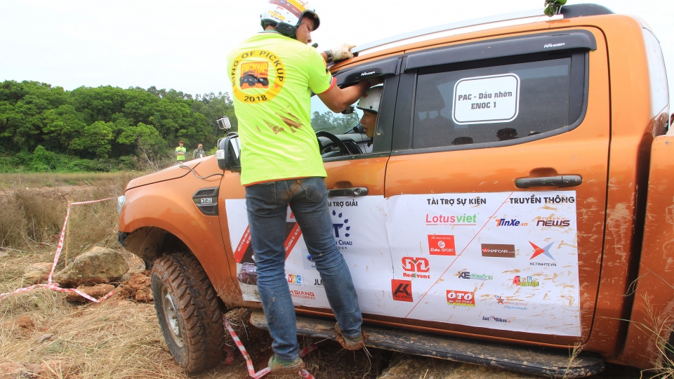 nhin lai nhung pha gay can tai giai dua king of pickup 2018