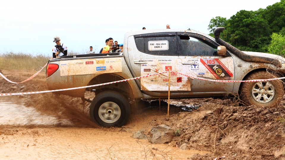nhin lai nhung pha gay can tai giai dua king of pickup 2018