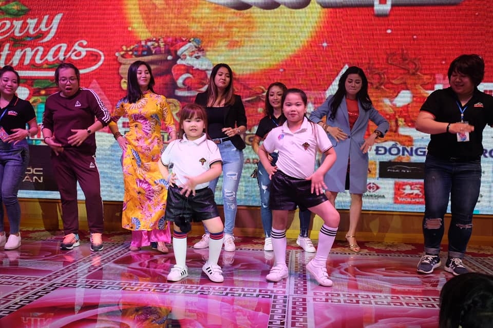 chi hoi otofun hai phong tung bung trong sinh nhat lan thu 4