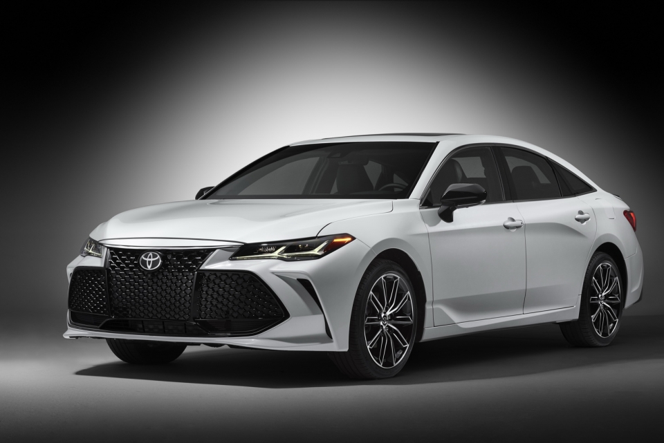 Toyota Avalon 2019: Gã trung niên đã "hồi xuân" ngoạn mục toyota avalon 2019 ga trung nien da hoi xuan ngoan muc