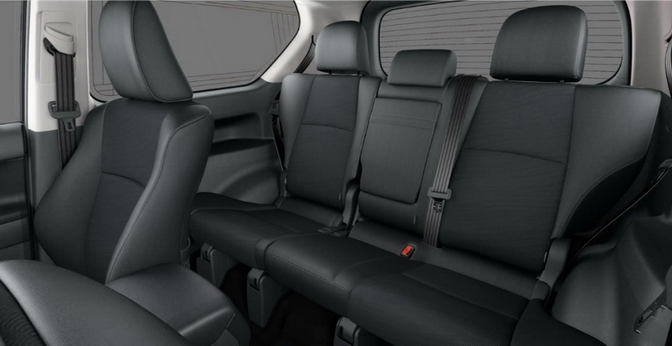 Toyota giới thiệu phiên bản “giá rẻ” của Land Cruiser Prado 2018 toyota gioi thieu phien ban gia re cua land cruiser prado 2018