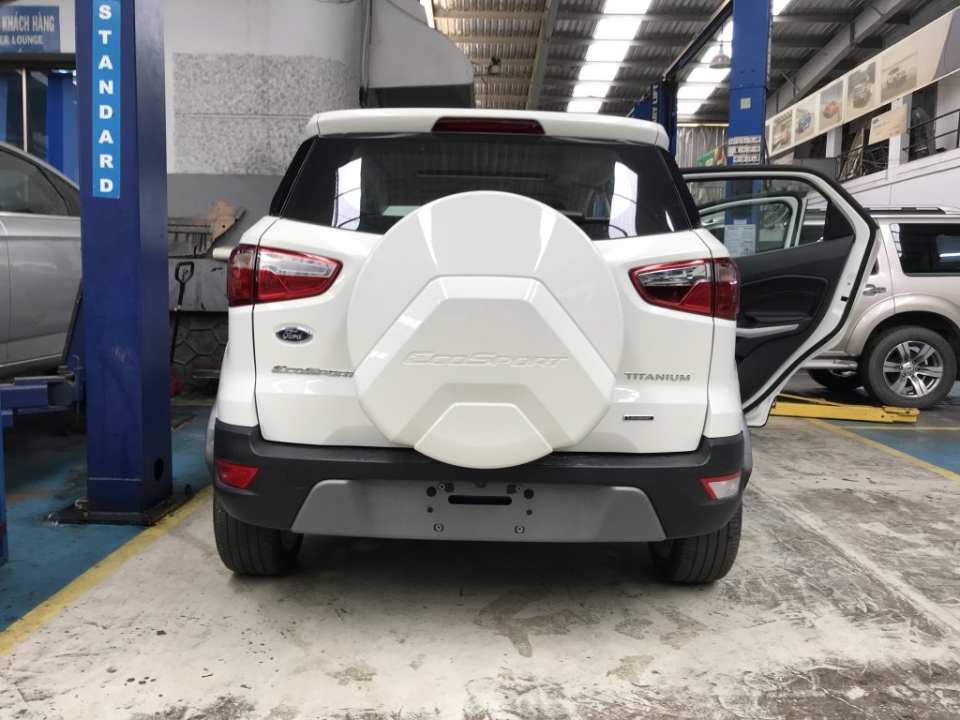 Ford EcoSport 2018 đã có mặt tại đại lý, chuẩn bị ra mắt tại Việt Nam ford ecosport 2018 da co mat tai dai ly chuan bi ra mat tai viet nam