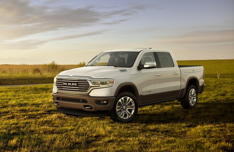 Dodge Ram 1500 Laramie Longhorn: S-Class của dòng bán tải dodge ram 1500 laramie longhorn s class cua dong ban tai