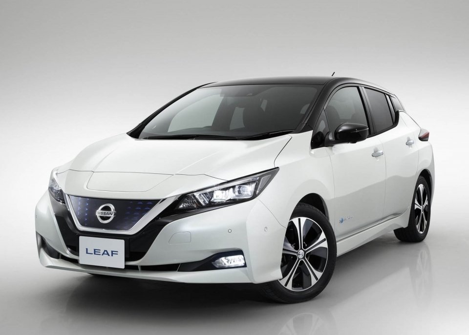 Nissan và Infiniti sẽ ra mắt 6 mẫu xe thuần điện trong 5 năm tới nissan va infiniti se ra mat 6 mau xe thuan dien trong 5 nam toi