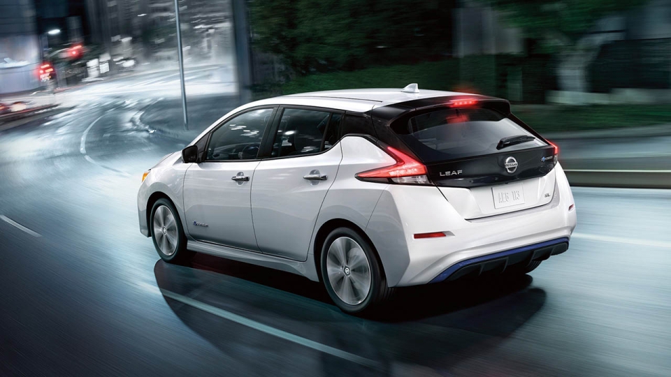 xe dien nissan leaf se do bo dong nam a