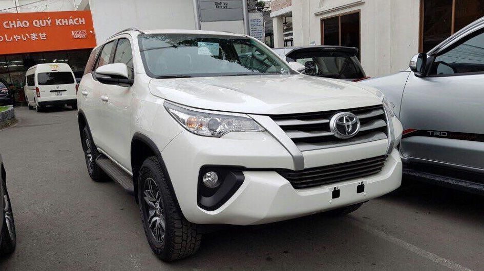 Cuối cùng thì Fortuner cũng được TMV trang bị camera lùi, sẽ ra mắt vào tháng sau