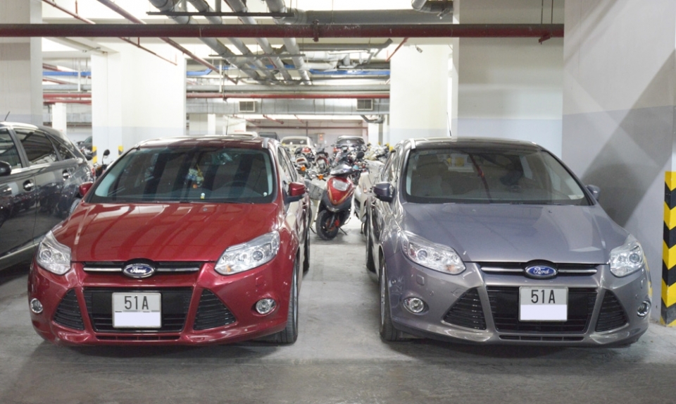 ford viet nam bi khach hang kien vi nghi xe bi loi hop so